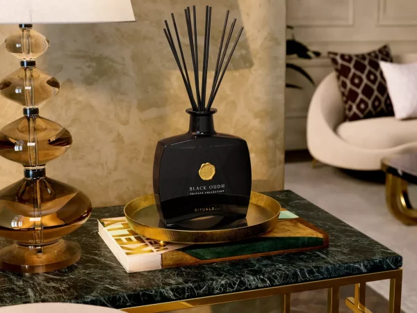 Eksklusive Duftpinner^Rituals Black Oudh Fragrance Sticks