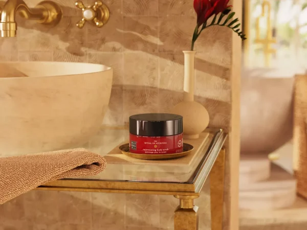 Kroppsskrubber^Rituals Body Scrub