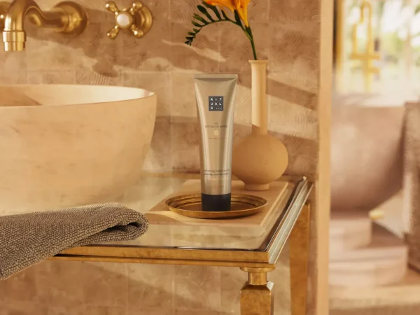 Hender Og Føtter^Rituals Hand Scrub