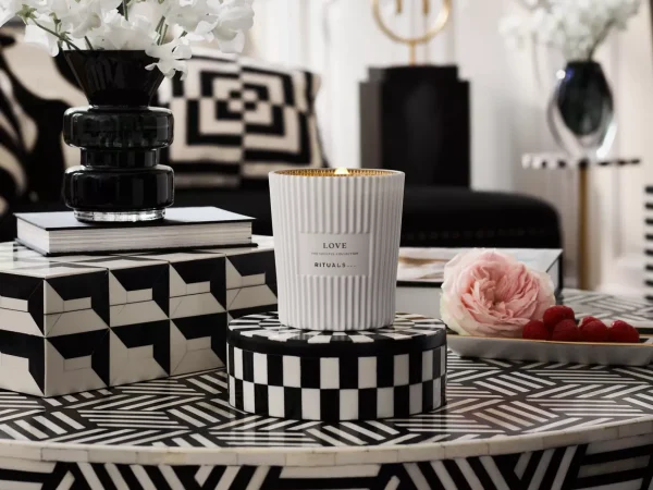 Eksklusive Duftlys^Rituals Love Scented Candle