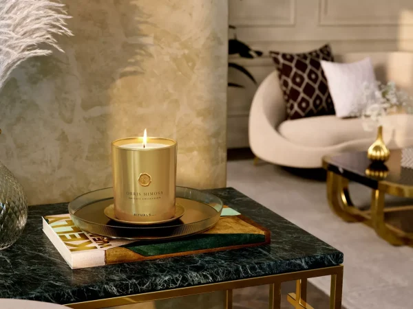 Eksklusive Duftlys^Rituals Orris Mimosa Scented Candle