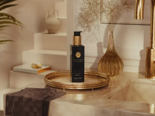 Håndsåpe & Håndkrem | Hender Og Føtter^Rituals Precious Amber Kitchen Hand Balm